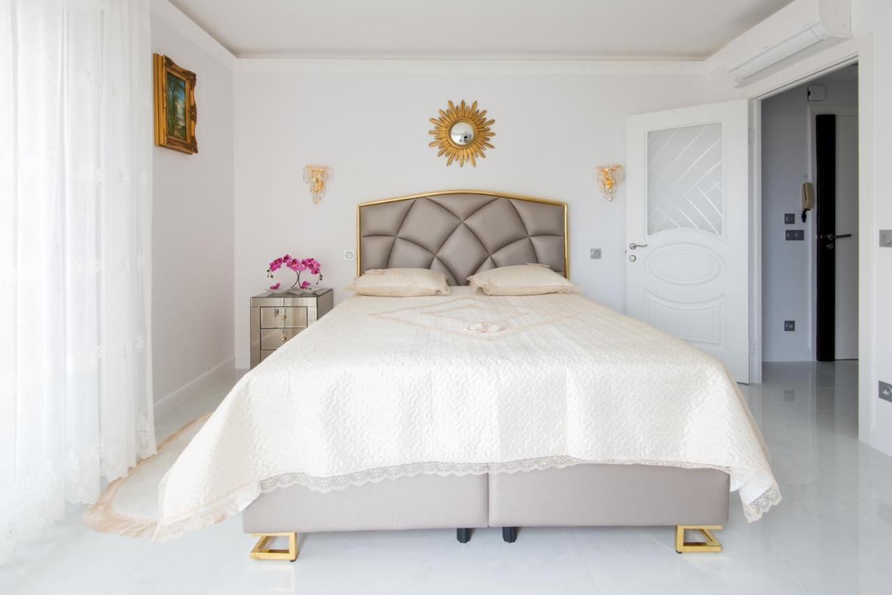 La Perle Bleue - Central - Vue Mer - Wifi Roquebrune-Cap-Martin Exterior photo