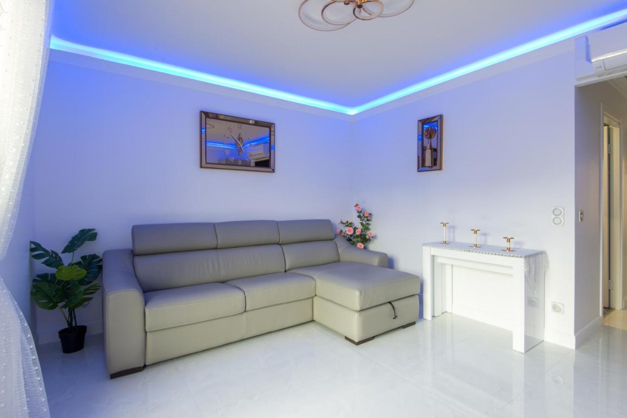 La Perle Bleue - Central - Vue Mer - Wifi Roquebrune-Cap-Martin Exterior photo